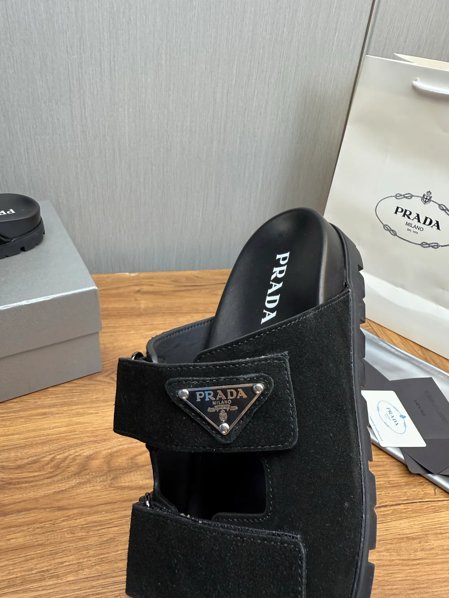 Men's shoes 💰440💰 ＰＲＡＤＡPrada - popular men's slippers hot sale 🔥 🩴Official website one to one production 38-45 sizes 45 46 🉑️Customized!